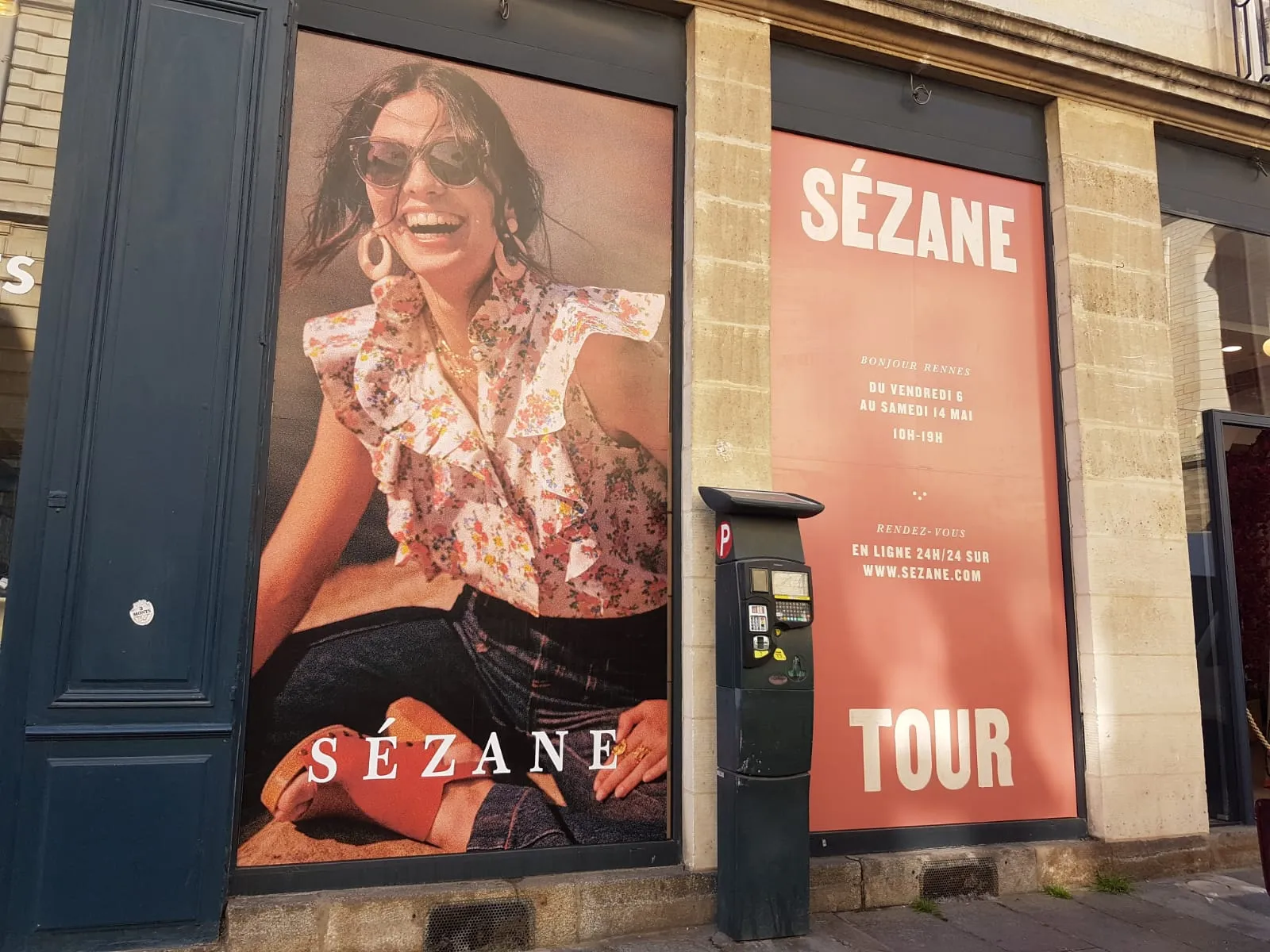Adhésif imprimé Sézane, campagne Sézane Tour