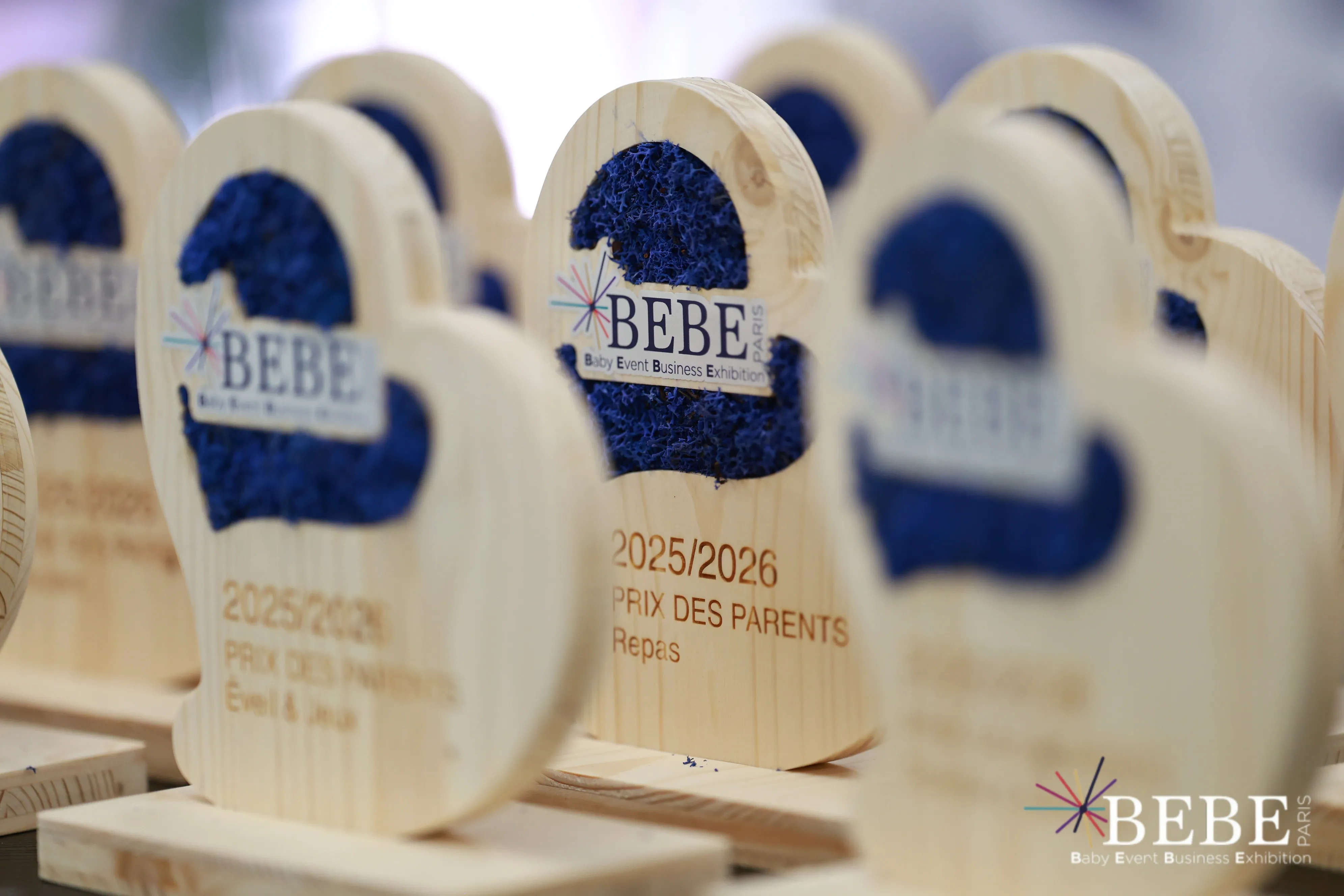 Trophée végétal, Salon Bébé Paris — réalisation PUBLI MENI