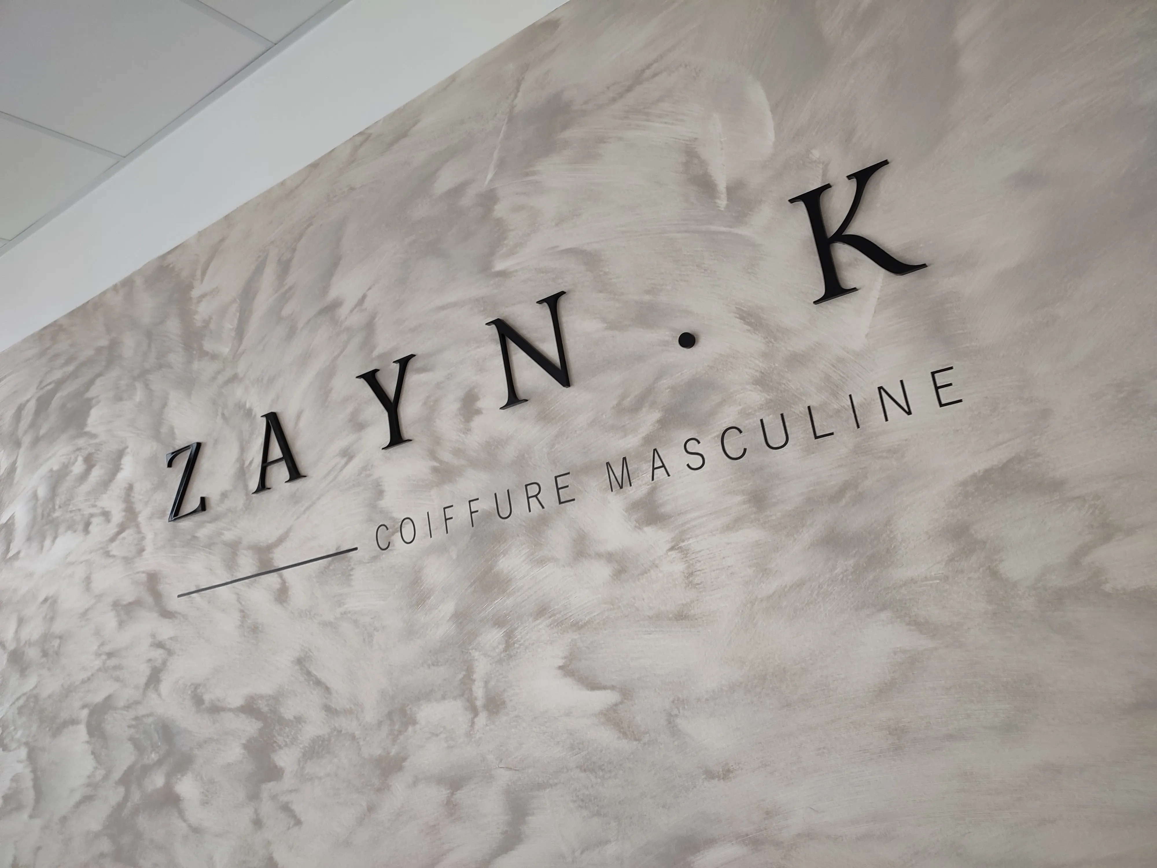 Lettres reliefs PMMA, Salon Zayn.k Mérignac