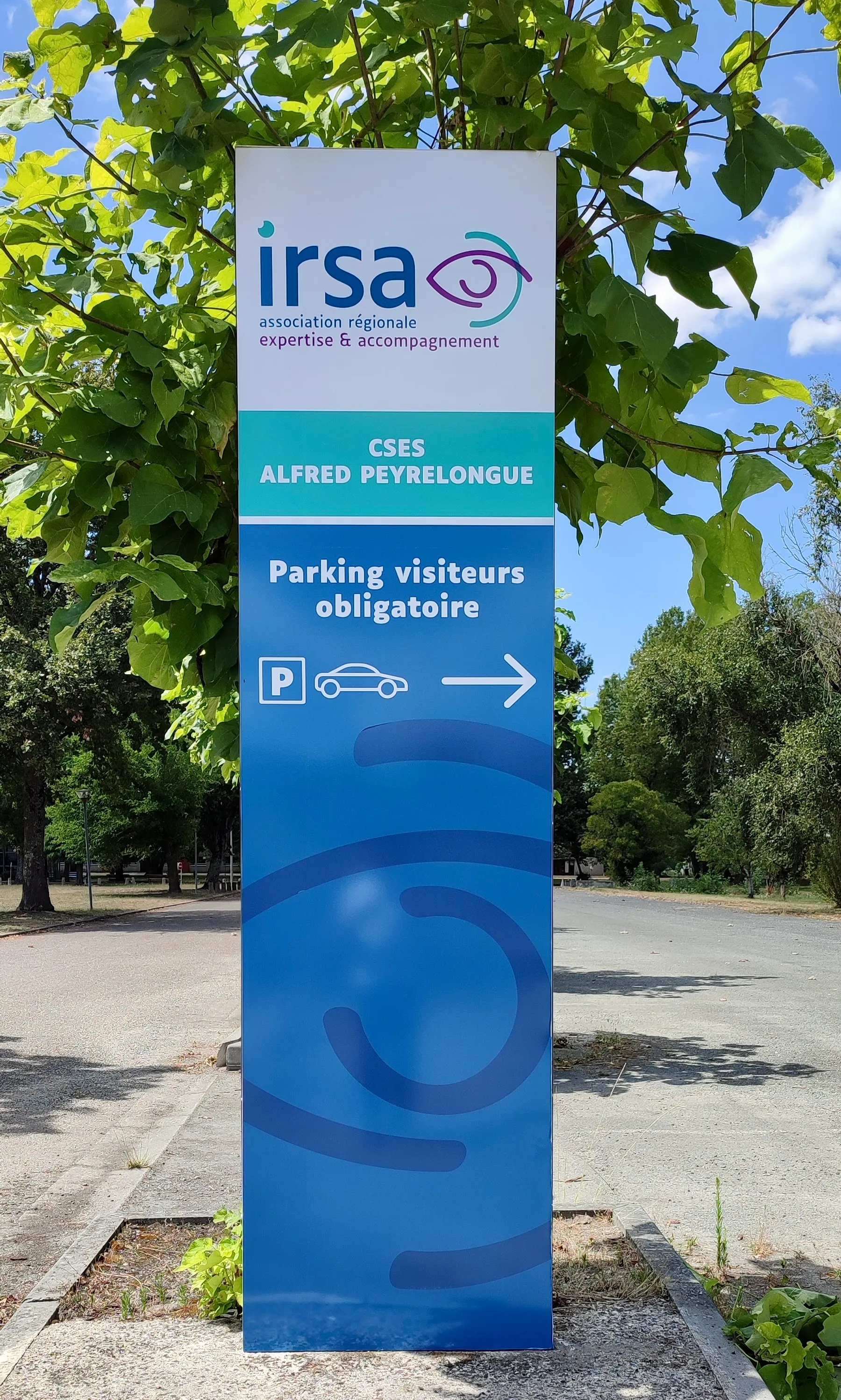Totem IRSA — réalisation PUBLI MENI